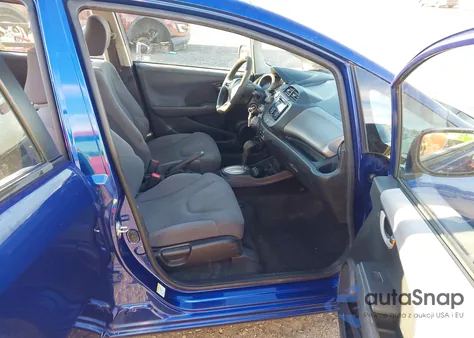 2010 Honda Fit из США, поврежденный, VIN JHMGE8H28AC000055